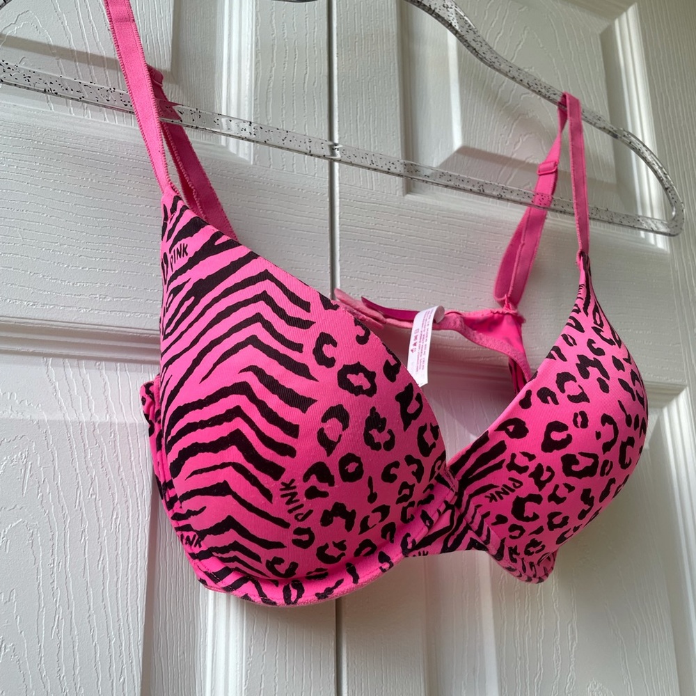 PINK Victoria’s Secret ladies bra - Picture 2 of 5